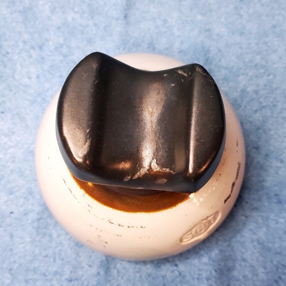 Vintage SBT Ohio Brass Co. Two-Tone Brown & White Porcelain Saddle Insulator - Picture 7 of 10